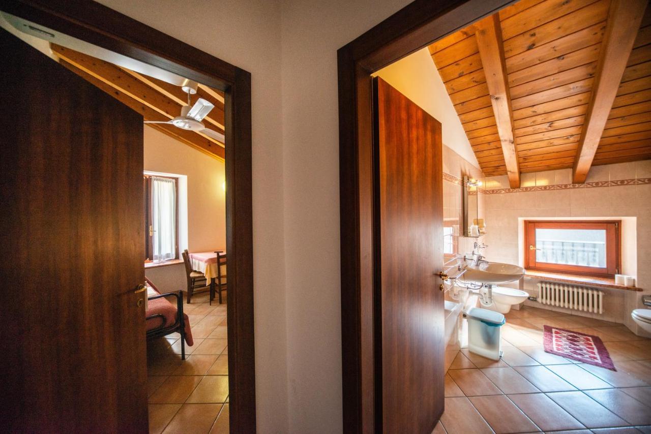 Albergo Al Platano Капріно-Веронезе Екстер'єр фото