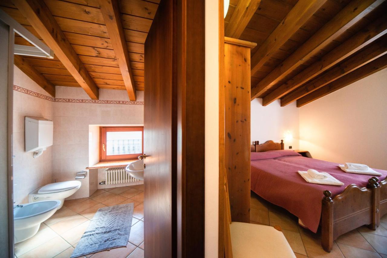 Albergo Al Platano Капріно-Веронезе Екстер'єр фото