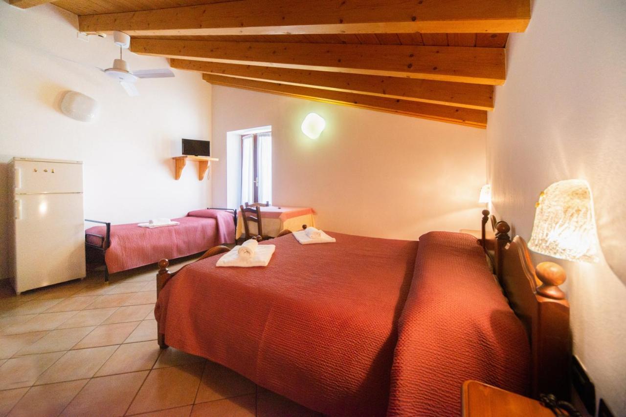Albergo Al Platano Капріно-Веронезе Екстер'єр фото